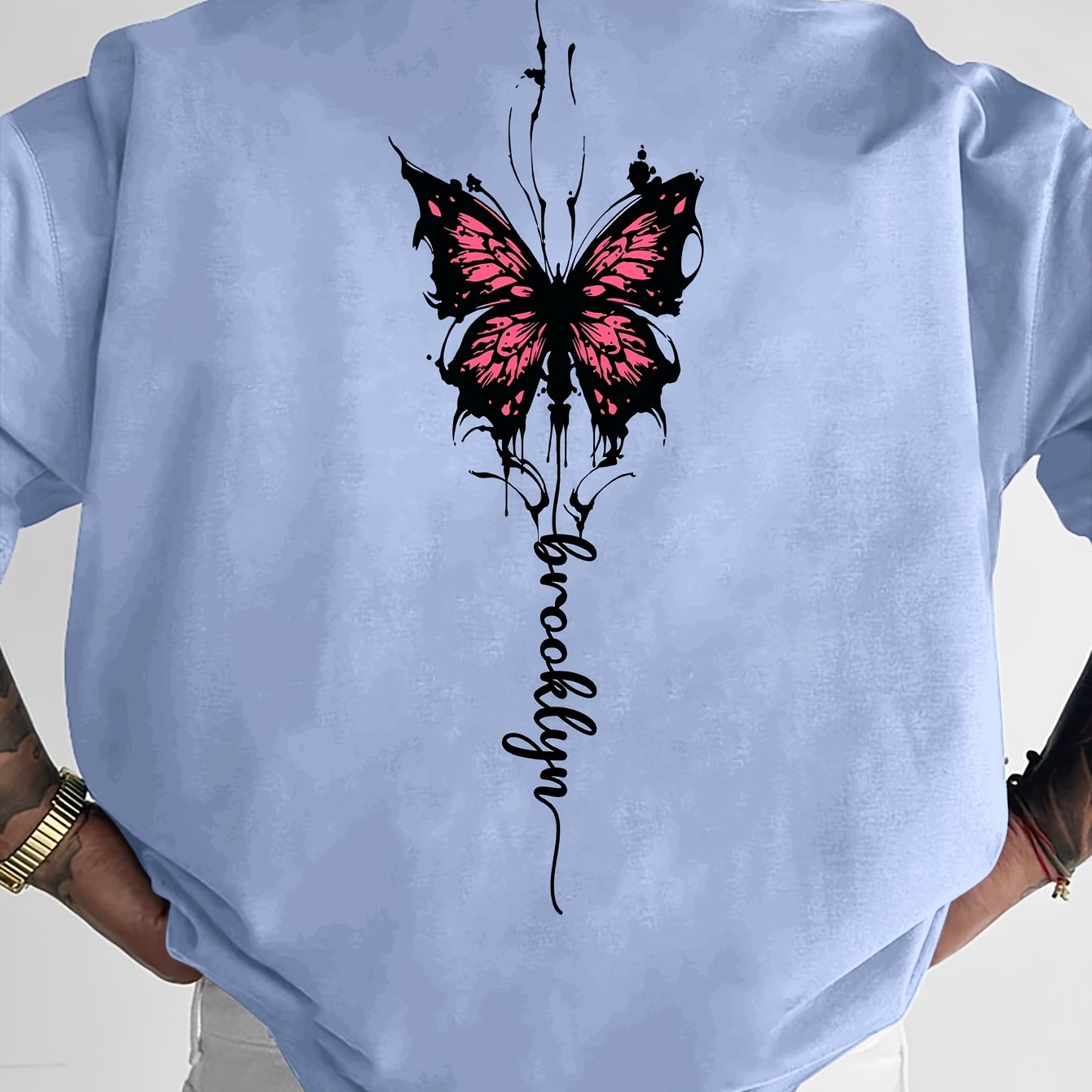 Men's Streetwear Graphic T-Shirt with Pink Butterfly & Brooklyn Letter Print - Loose Fit Casual Summer Tee, Breathable Round Neck Short Sleeve Shirt for Urban Fashion, Casual Attire, Streetstyle Tee, Relaxed Fit Top
