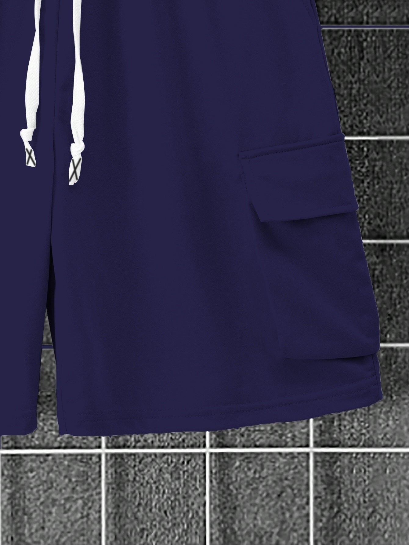New Loose-Fitting Breathable Men'S Round Neck Short-Sleeved T-Shirt And Workwear Style Multi-Pocket Shorts Set Summer Leisure Sports Two-Piece Suit, Fashionable Sports Casual Versatile Tops And Pants for Men And Women