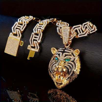 1pc Domineering Green Eyed Tiger Head Shaped Pendant, Paired with a 50.8 cm Rhinestone Cuban Necklace, Suitable for Daily Wear And Gift Giving for Men And Women