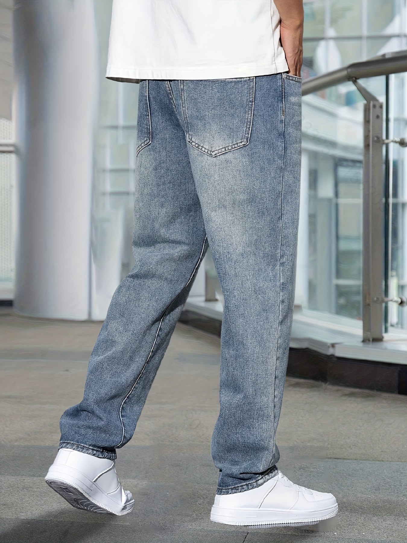 Men's Casual Stretch Denim Pants - Classic Regular Fit, Water-Washed Texture, All-Season Comfort, Machine Washable Solid Color Jeans for Casual Attire, Casual Casual Attire | Classic Blue Jeans | Easycare Jeans
