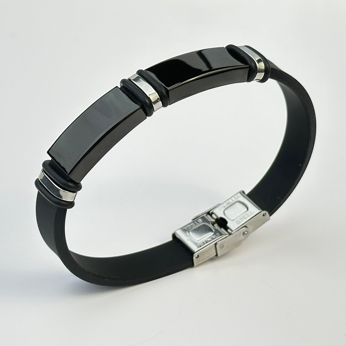 1pc Men'S Stainless Steel Adjustable Cuff Bracelet, Gunmetal Black Plating, Casual Style, Fashion Accessory, with Silicone Lining for Jewelry Gift