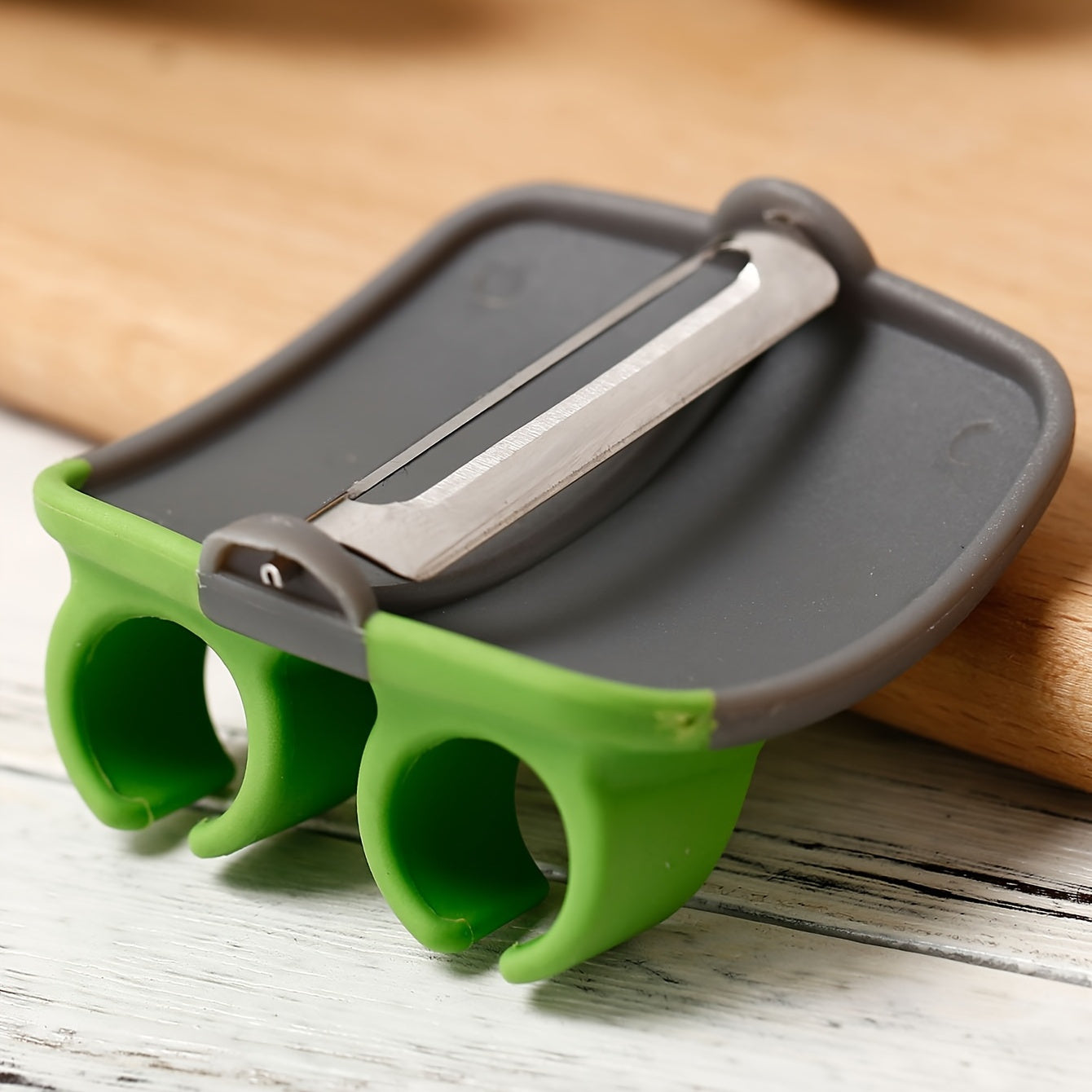 1pc Stainless Steel Handheld Vegetable Peeler