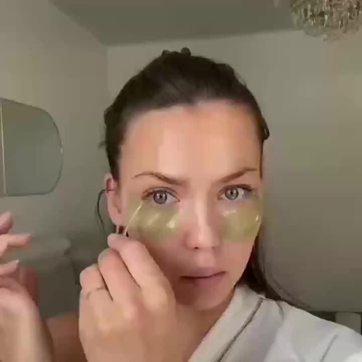 ROZINO Aloe Vera & Hyaluronic Acid Eye Mask - 60pcs Deep Moisturizing Essence Patches for Dark Circles, Puffiness, and Wrinkles, Brightens and Firms Skin, Suitable for All Skin Types, Eye Care | Natural Ingredients | Hydratin