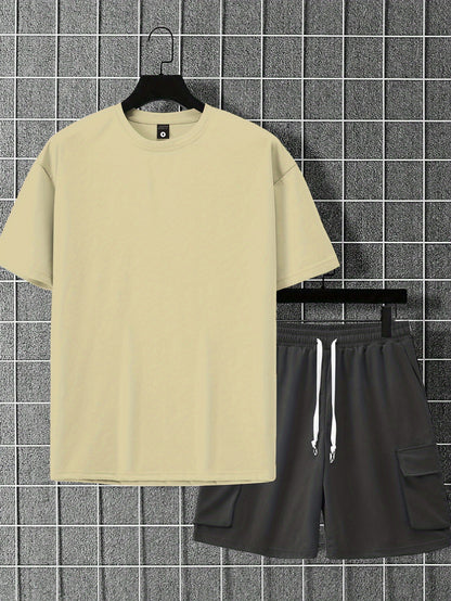 New Loose-Fitting Breathable Men'S Round Neck Short-Sleeved T-Shirt And Workwear Style Multi-Pocket Shorts Set Summer Leisure Sports Two-Piece Suit, Fashionable Sports Casual Versatile Tops And Pants for Men And Women