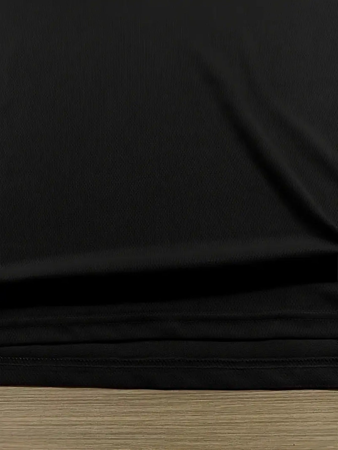 New Summer Men'S T-Shirt with Trendy Prints, Versatile for Home Wear in All Seasons, Featuring a Round Neck Design And a Regular Fit for a Simple And Casual Style.
