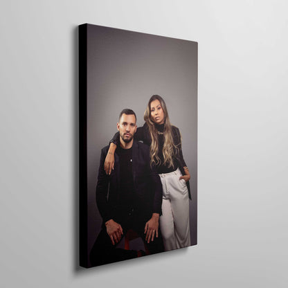 1pc Personalized Custom Photo Canvas Print with Pine Wood Frame, UV Printed Family Portrait Wall Art, Home Office Decor, Ideal for Dining Room, Bedroom, Living Room - Customized Hanging Picture