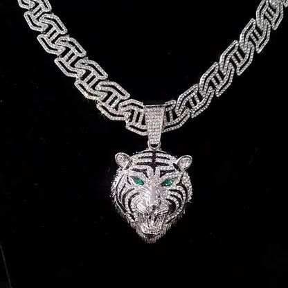 1pc Domineering Green Eyed Tiger Head Shaped Pendant, Paired with a 50.8 cm Rhinestone Cuban Necklace, Suitable for Daily Wear And Gift Giving for Men And Women