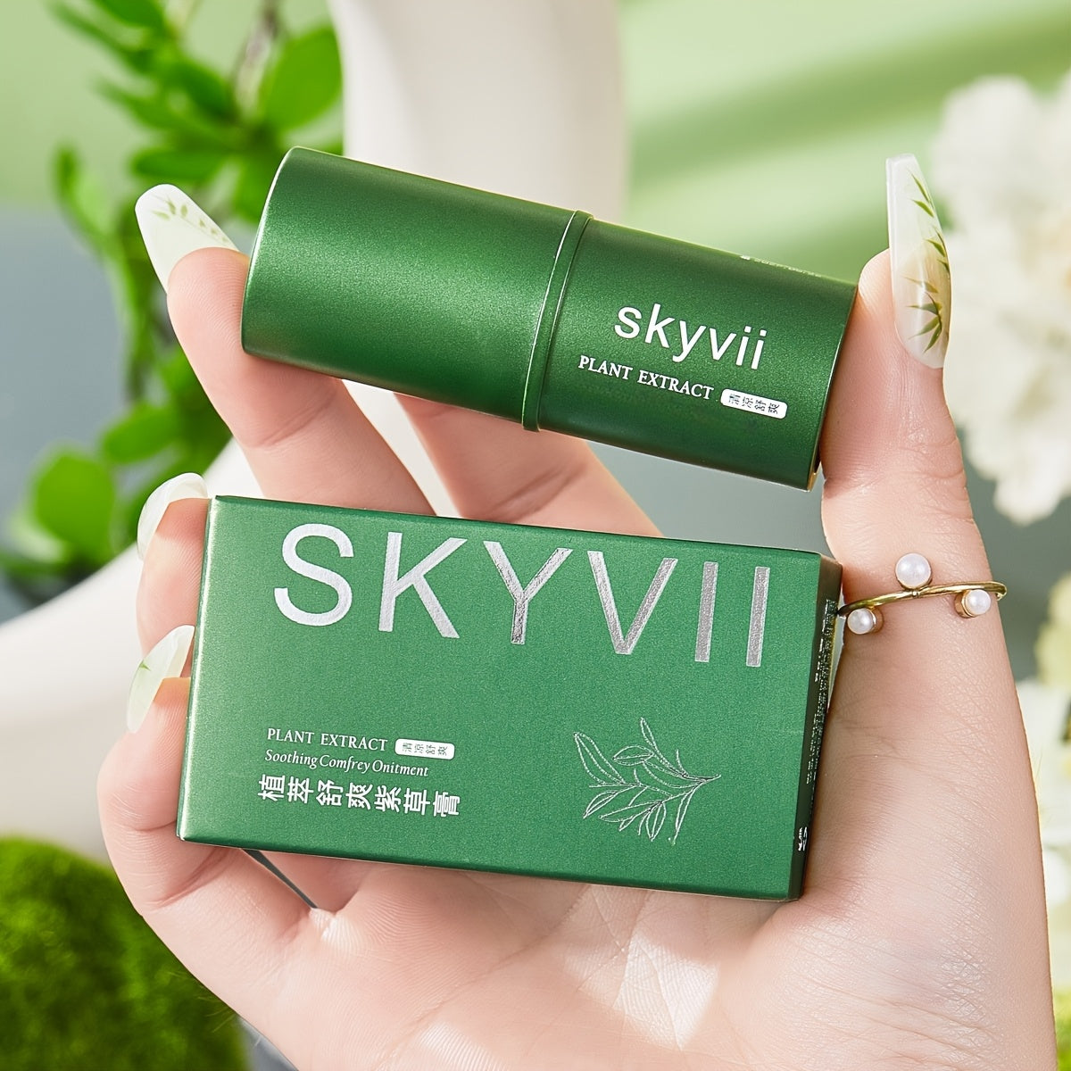 Thai Herbal Balm (Vitamin E & Glycerin) – Compact & Travel-Friendly, Perfect for Summer & Outdoor Trips