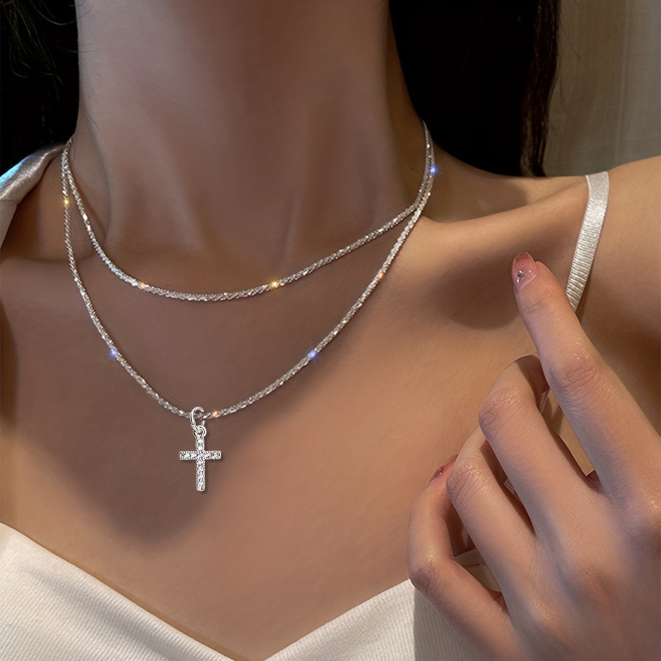 Sparkling Double-Layer Religious Faith Jesus Copper-Inlaid Synthetic Zirconia Cross Pendant Necklace for Women