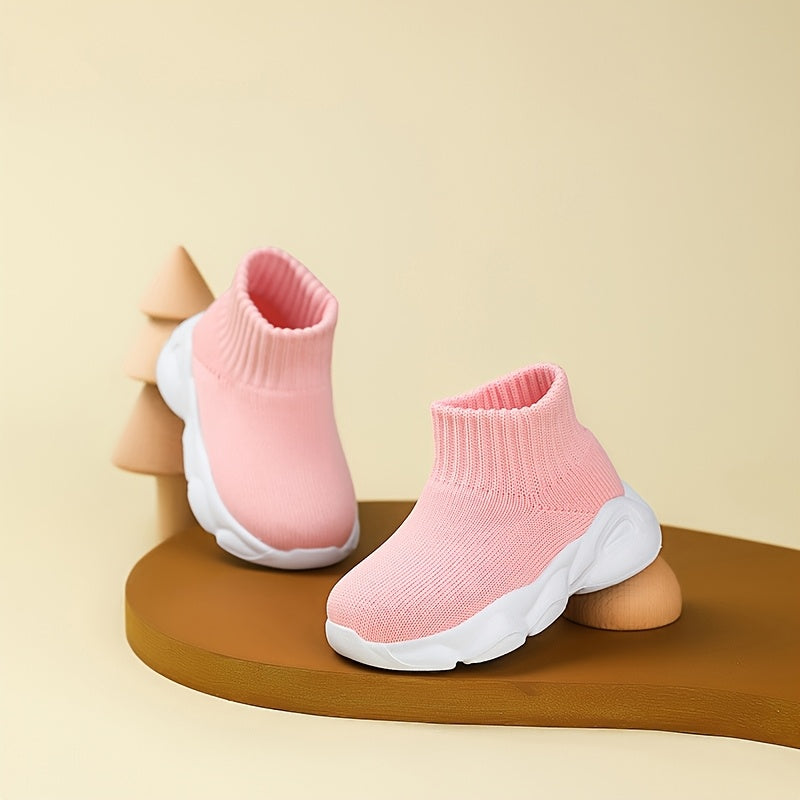 A Pair of Lightweight Non-Slip EVA Soft Socks Shoes Stylish Fashion Sports Shoes