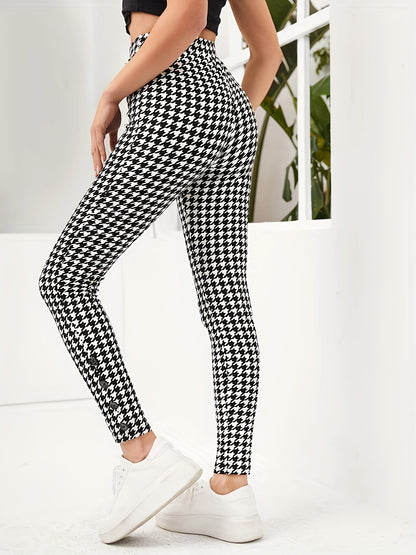 Women'S Houndstooth Print Joggers - Stretchy, Soft, and Comfortable, Perfect for Casual Wear or Workouts, Black and White Pattern, High-Waisted Design, High-Waisted Joggers | Houndstooth Pattern | Stretchy Fabric