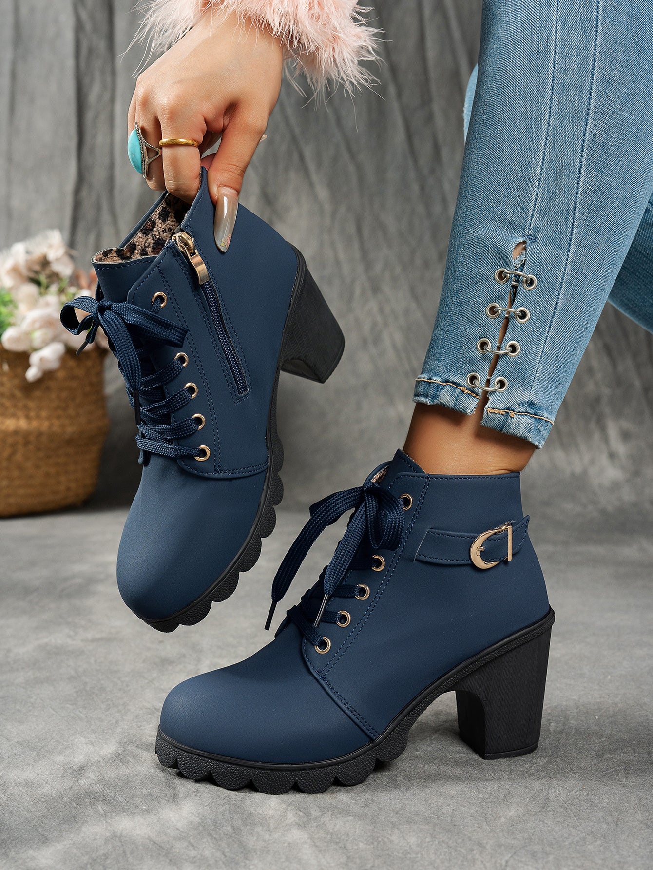 MagiMoBo Women'S Mid-Heel Ankle Boots with Side Zipper - Comfortable Faux Cover, Decorative Buckle Design, All-Season Versatile Casual Shoes for Casual Attire, Chunky Heel, Versatile Ankle Boots | Decorative Buckle Boots | Sy