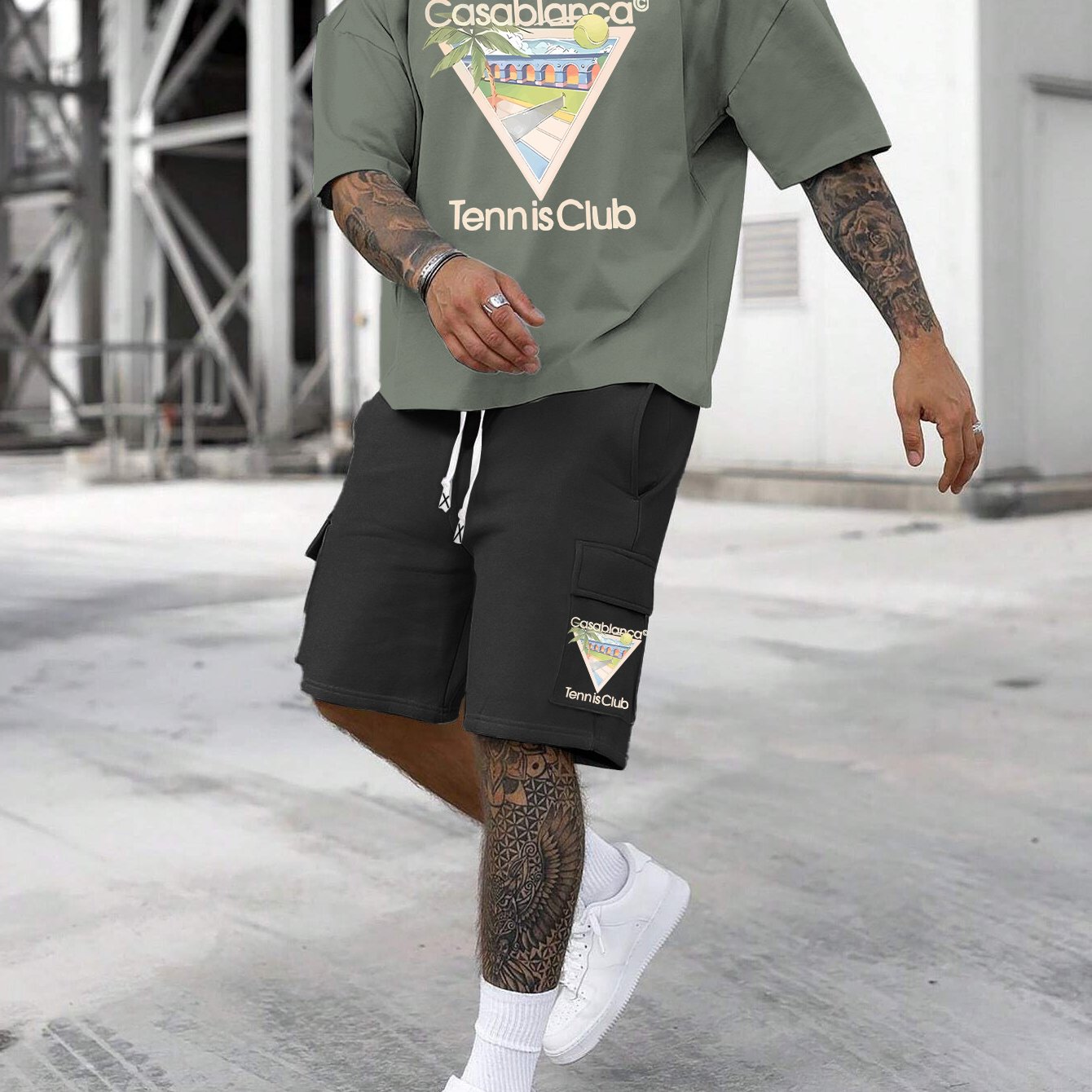 New Loose Fit Breathable Men's Crew Neck Short Sleeve T-Shirt and Workwear Style Multi-Pocket Shorts Set, Summer Casual Sportswear Two-Piece Outfit, Stylish Versatile Top and Pants for Both Men and Women
