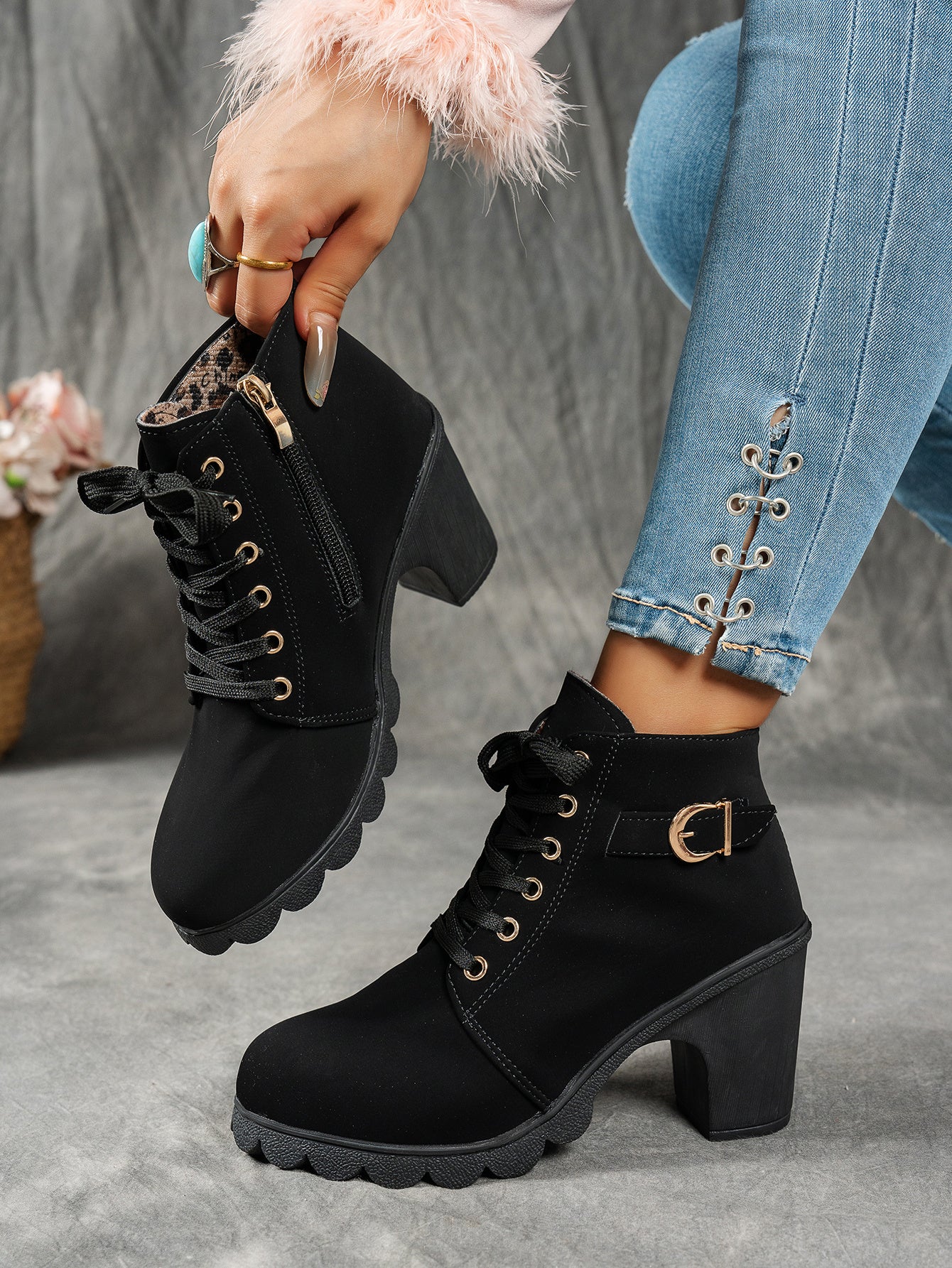 MagiMoBo Women'S Mid-Heel Ankle Boots with Side Zipper - Comfortable Faux Cover, Decorative Buckle Design, All-Season Versatile Casual Shoes for Casual Attire, Chunky Heel, Versatile Ankle Boots | Decorative Buckle Boots | Sy