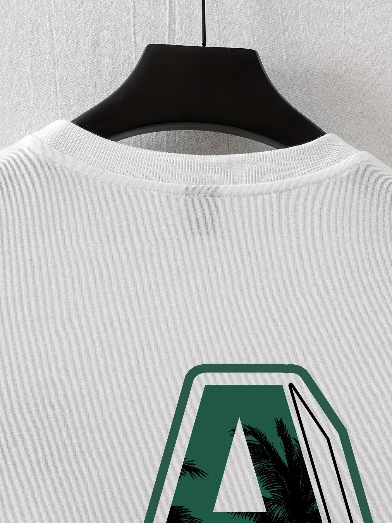 Men'S Casual Y2K LA Graphic T-Shirt - Bold Oversized "LA" Letter Print, Comfortable & Breathable with Slight Stretch, Perfect for Home & Outdoor Activities, Spring/Summer Fashion, Machine Washable, Loose Fit Short Sleeve Crew