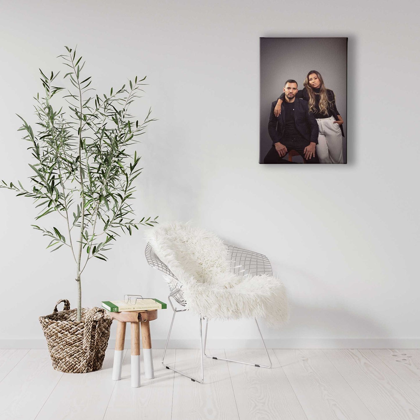 1pc Personalized Custom Photo Canvas Print with Pine Wood Frame, UV Printed Family Portrait Wall Art, Home Office Decor, Ideal for Dining Room, Bedroom, Living Room - Customized Hanging Picture