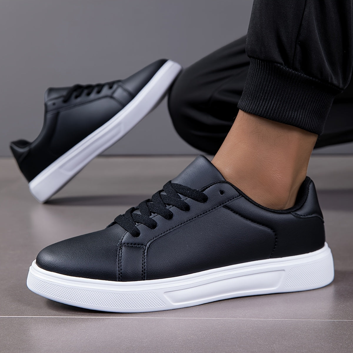 Men's Skate Casual Sneakers - Black & White Geometric Streetwear Design, PU Upper & MD Sole, Breathable Fabric Lining, All-Season Comfort for Urban Fashion, Outdoor Hiking, Daily Wear - Ideal Holiday Gift, Skate Shoes, Outdoo