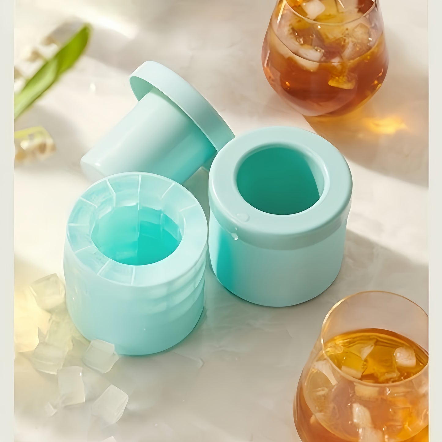 1pc Quick Freeze Silicone Ice Cube Trays - Easy to Use, Durable Plastic Molds for Perfectly Shaped Ice, Ideal for fruit juice, Ice Buckets & Cylindrical Cups, fruit juice Accessories,Suitable for Thanksgiving, Halloween, Chri