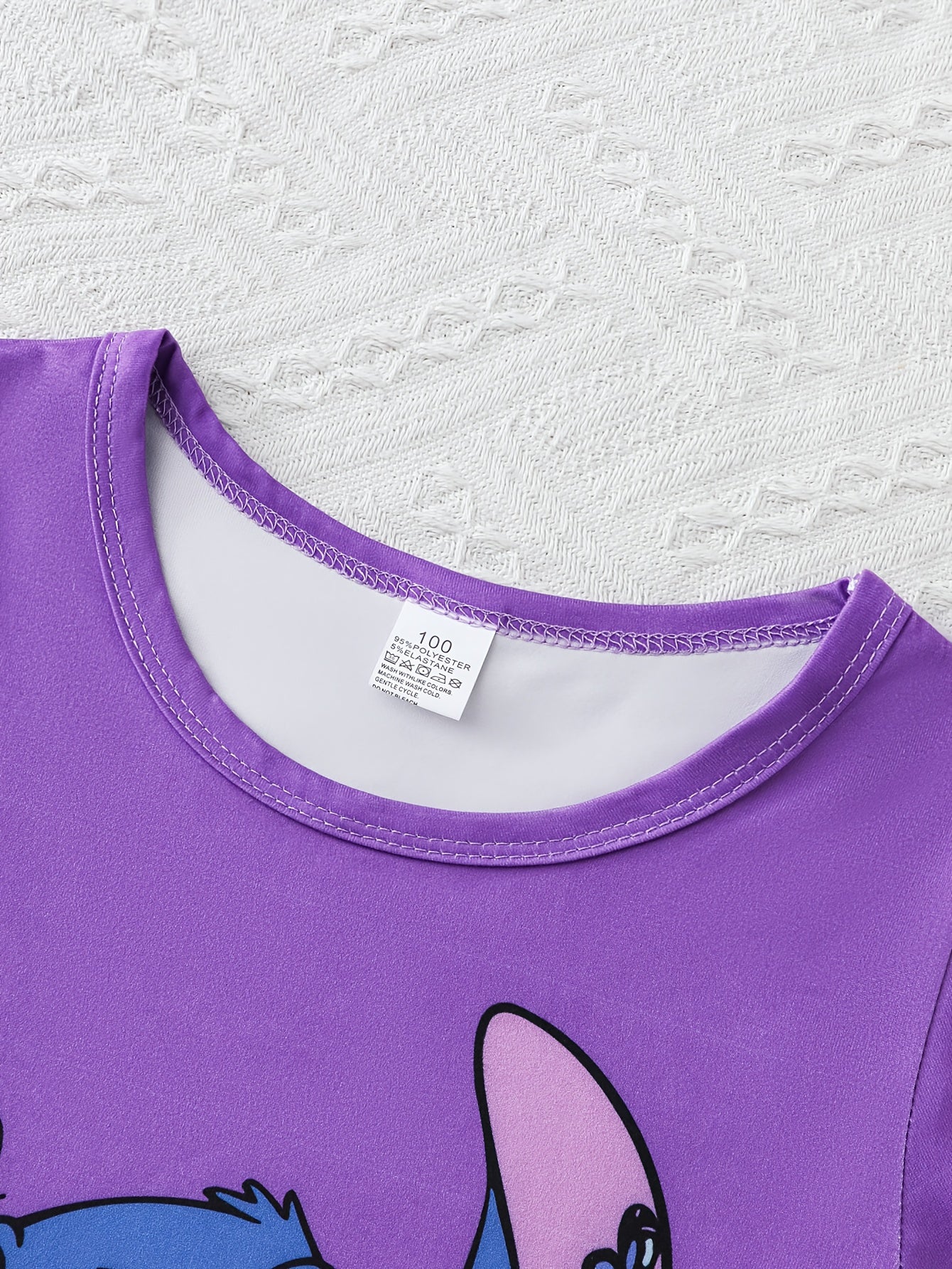 Little 's Fireproof Disney Stitch Long-Sleeve T-Shirt + Random Print Stitch Butterfly Pants Set - Soft, Comfortable Casual Loungewear for Autumn/Winter Holidays, Holiday Pajamas, Home Comfort Wear, Playful Fashion, Soft Fabri