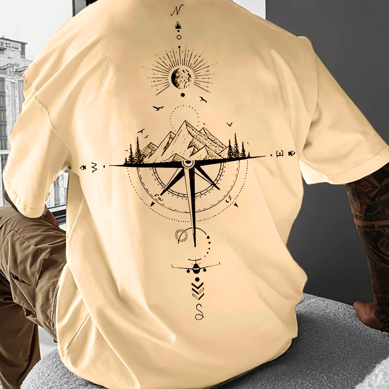 Men's Casual Compass Print T-Shirt - Breathable Polyester, Crew Neck, Short Sleeve - Perfect for Summer