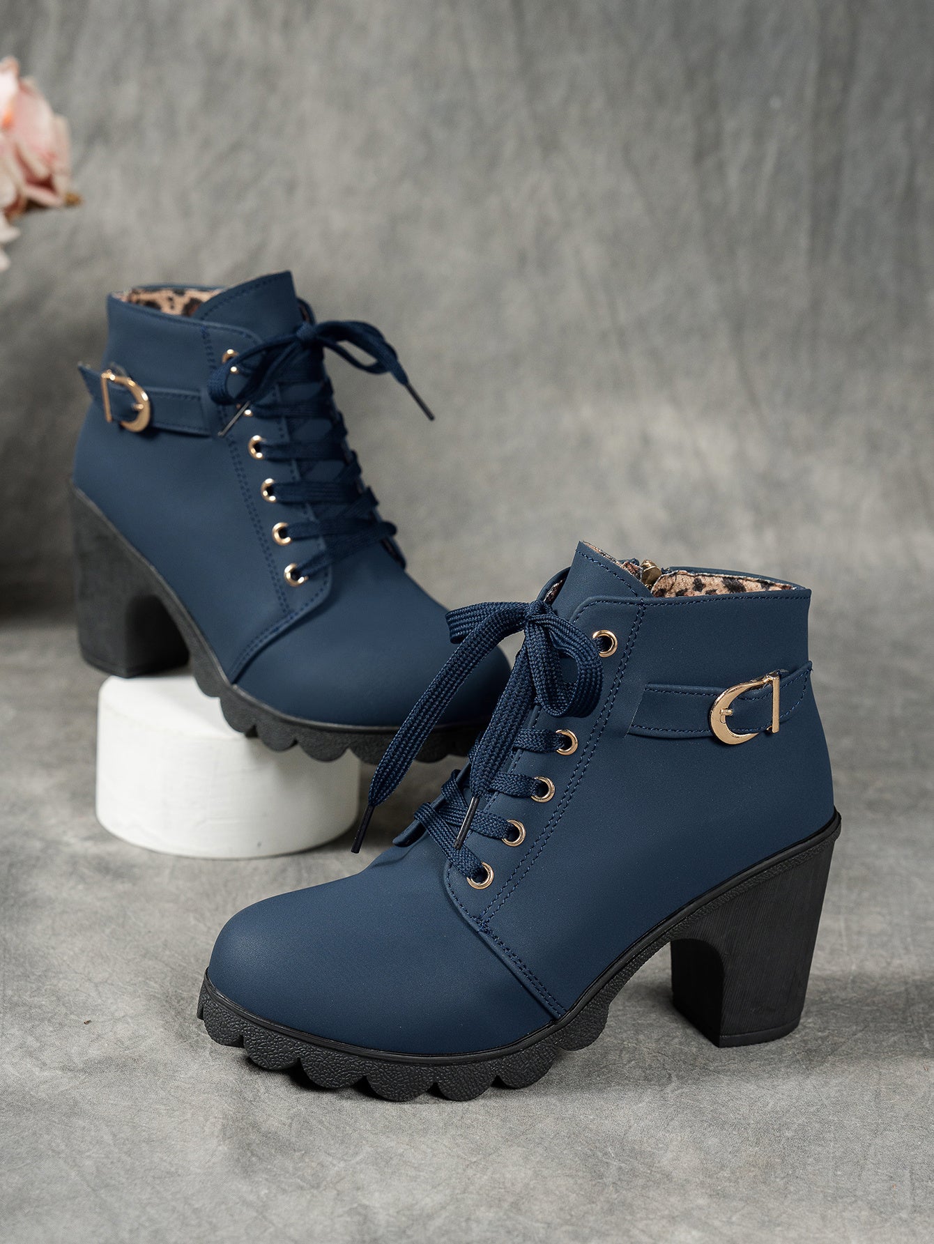 MagiMoBo Women'S Mid-Heel Ankle Boots with Side Zipper - Comfortable Faux Cover, Decorative Buckle Design, All-Season Versatile Casual Shoes for Casual Attire, Chunky Heel, Versatile Ankle Boots | Decorative Buckle Boots | Sy