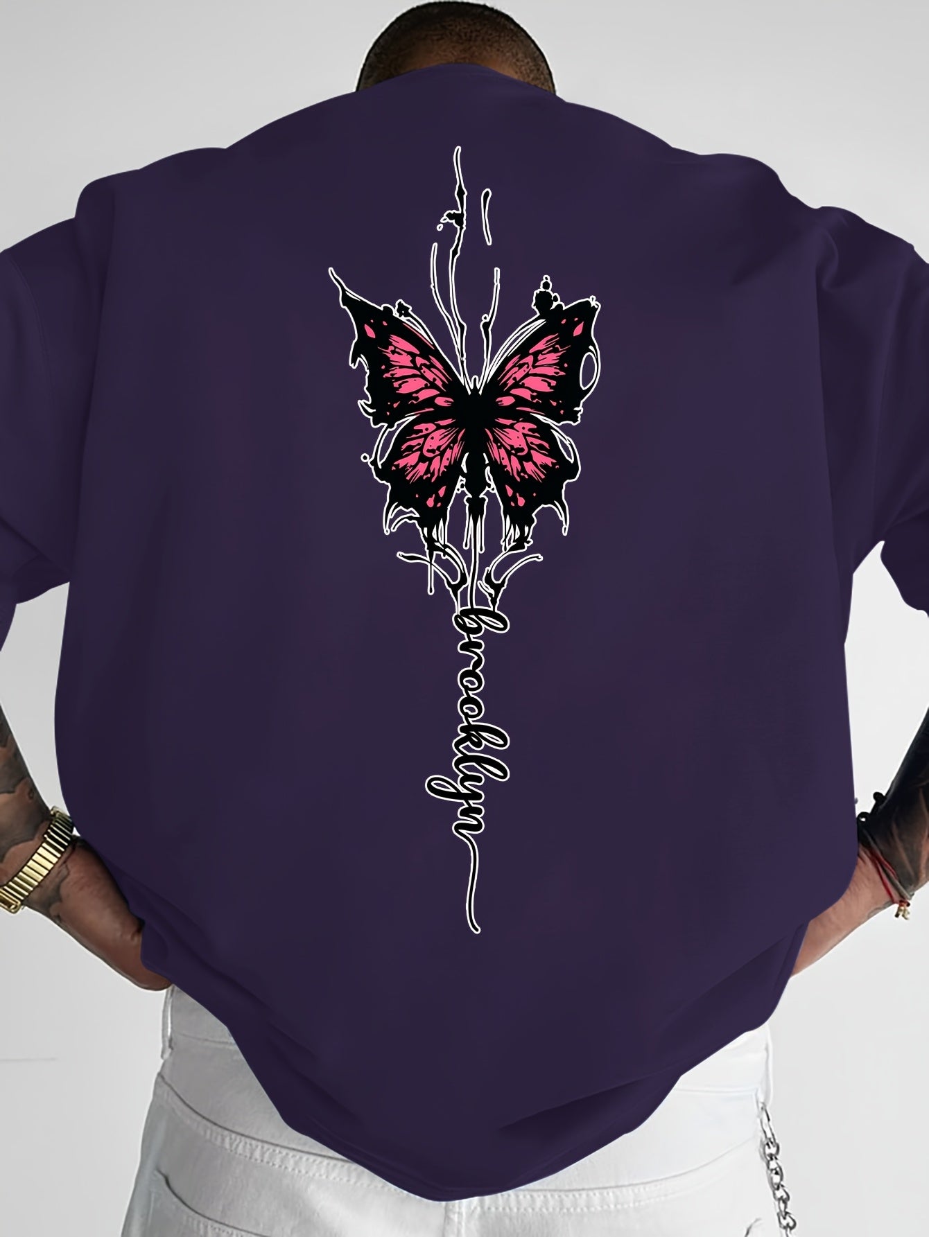Men's Streetwear Graphic T-Shirt with Pink Butterfly & Brooklyn Letter Print - Loose Fit Casual Summer Tee, Breathable Round Neck Short Sleeve Shirt for Urban Fashion, Casual Attire, Streetstyle Tee, Relaxed Fit Top