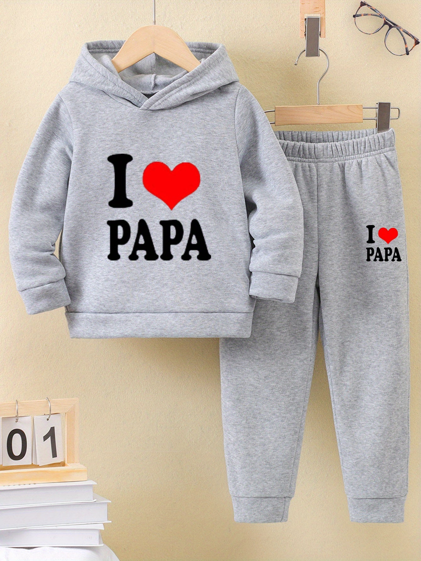 Fashionable Autumn And Winter Casual Sports Style for And "I Love Dad" Cartoon Popular Print Pattern Long-Sleeved Plus Velvet Warm Hooded Sweatshirt + Sweatpants Two-Piece Set, for Outdoor