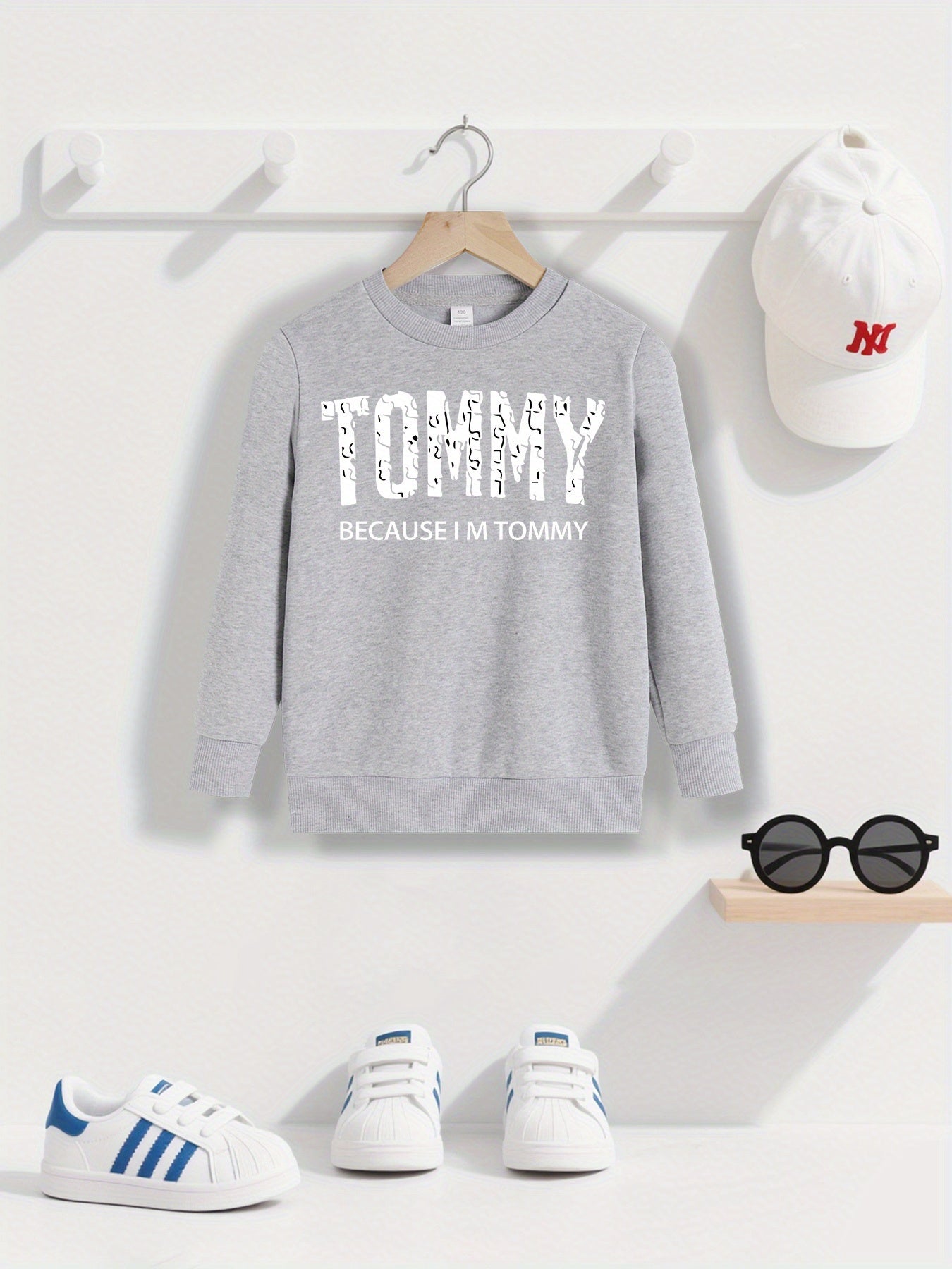 Boys' Casual Fleece-Lined Long Sleeve Sweatshirt with "TOMMY" Letter Print - Cozy Loose Fit Round Neck Pullover for Fall/Winter Outdoor Activities, 3+ Years Old, 6 Color Options, Sweater for Boy, Kids Winter Wear, Playful Kid