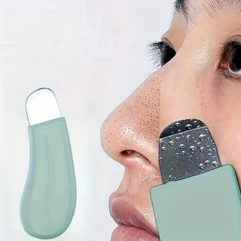 Ergonomic Blackhead Removal Tool – Gentle Facial Pore Cleanser for and Blackheads, Non-Electric Skincare Spatula with Textured Surface, Light Green Handle for Easy Grip, Pore Cleaning Accessory