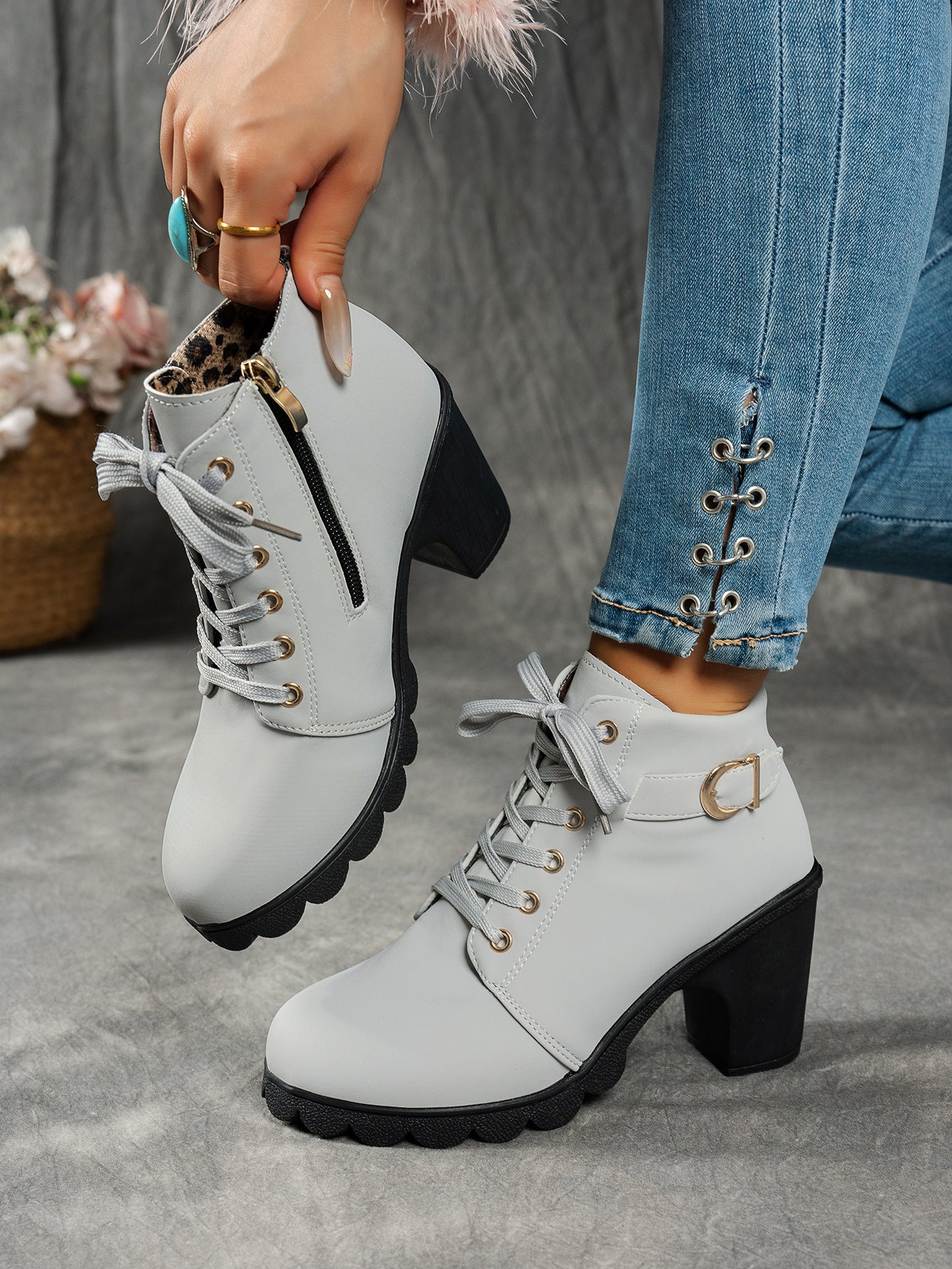 MagiMoBo Women'S Mid-Heel Ankle Boots with Side Zipper - Comfortable Faux Cover, Decorative Buckle Design, All-Season Versatile Casual Shoes for Casual Attire, Chunky Heel, Versatile Ankle Boots | Decorative Buckle Boots | Sy