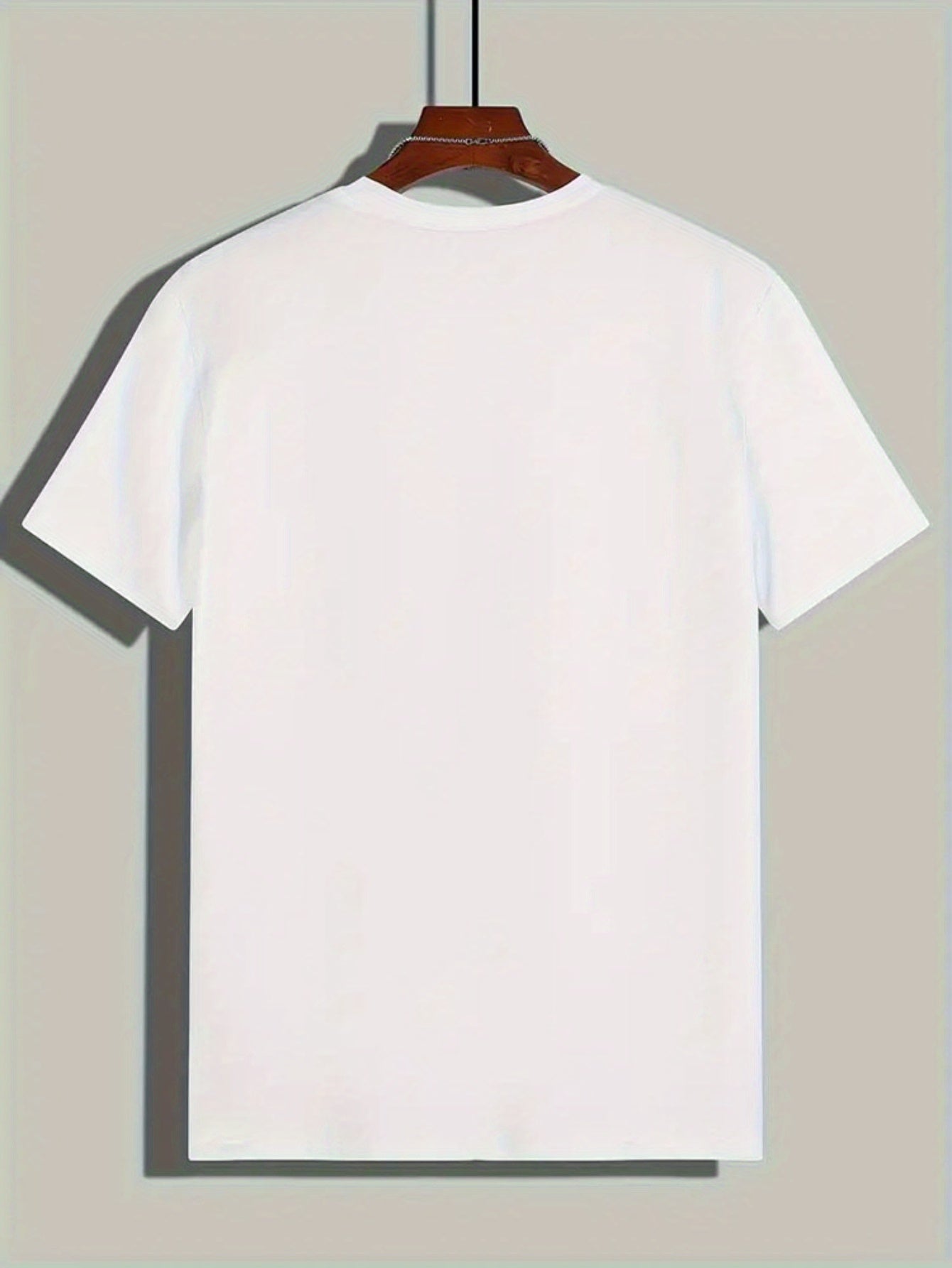 New Summer Men'S T-Shirt with Trendy Prints, Versatile for Home Wear in All Seasons, Featuring a Round Neck Design And a Regular Fit for a Simple And Casual Style.