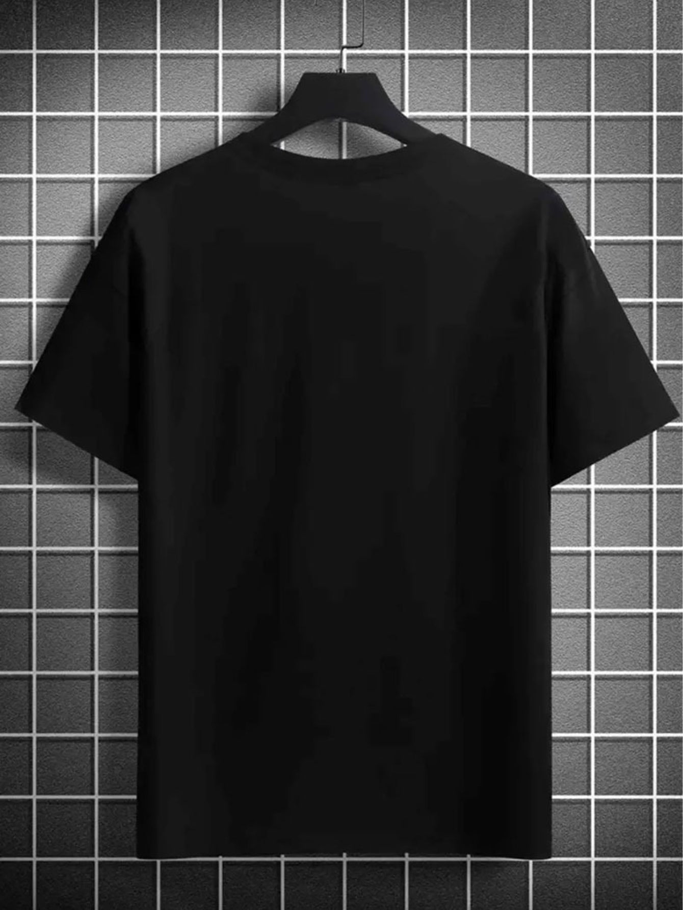 New Summer Men'S T-Shirt with Trendy Prints, Versatile for Home Wear in All Seasons, Featuring a Round Neck Design And a Regular Fit for a Simple And Casual Style.