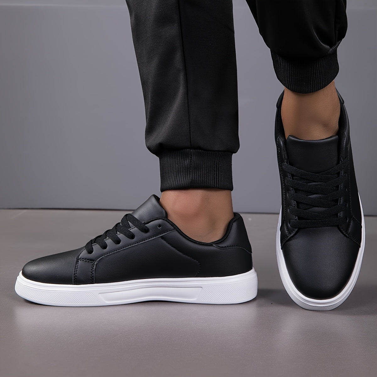 Men's Skate Casual Sneakers - Black & White Geometric Streetwear Design, PU Upper & MD Sole, Breathable Fabric Lining, All-Season Comfort for Urban Fashion, Outdoor Hiking, Daily Wear - Ideal Holiday Gift, Skate Shoes, Outdoo