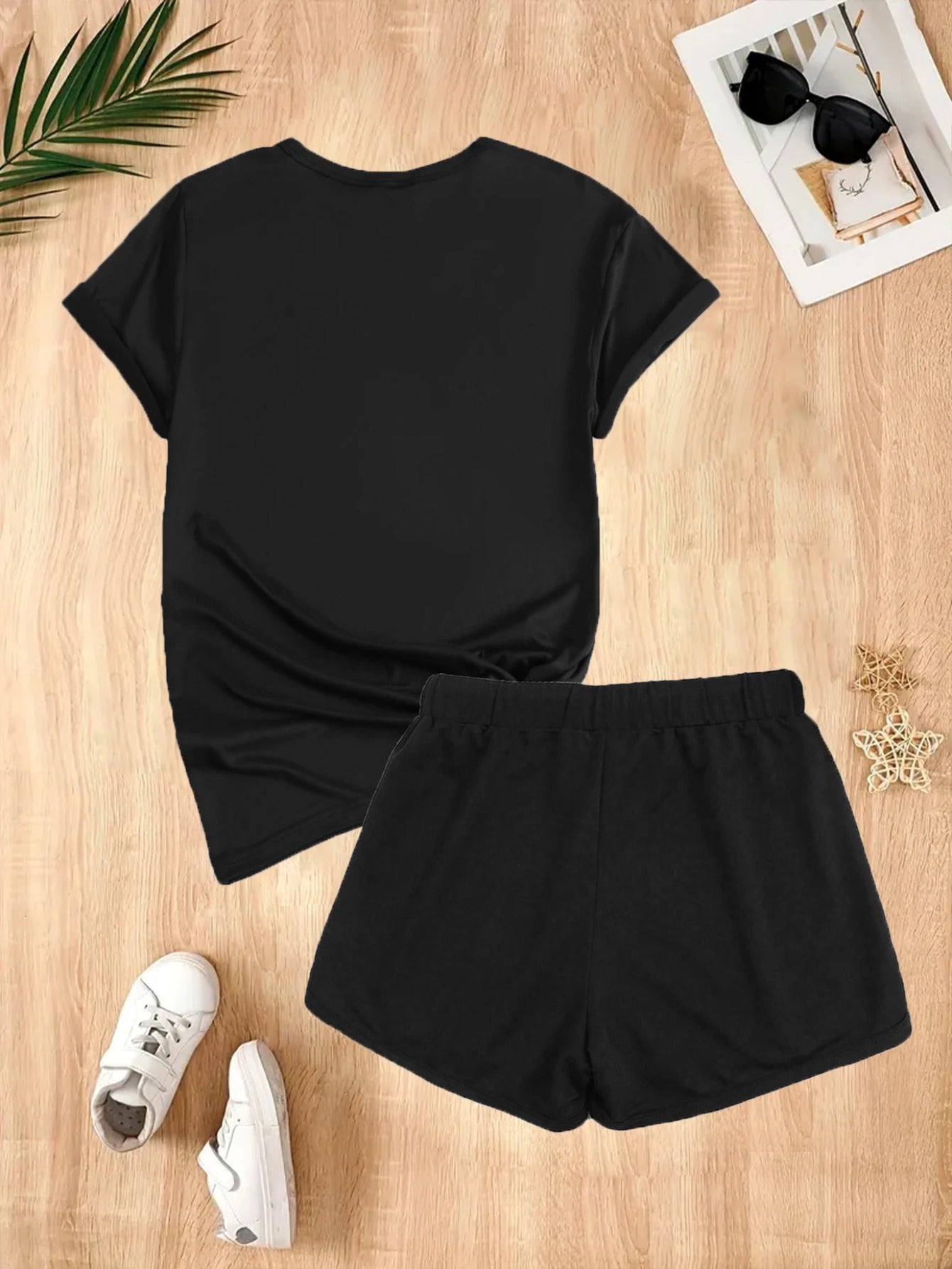 2pcs Square Frame Red and Black Plaid KARL KANI Print New Women's Summer Fashion Casual Round Neck T-Shirt Short Sleeve Polyester Spandex Sport Set