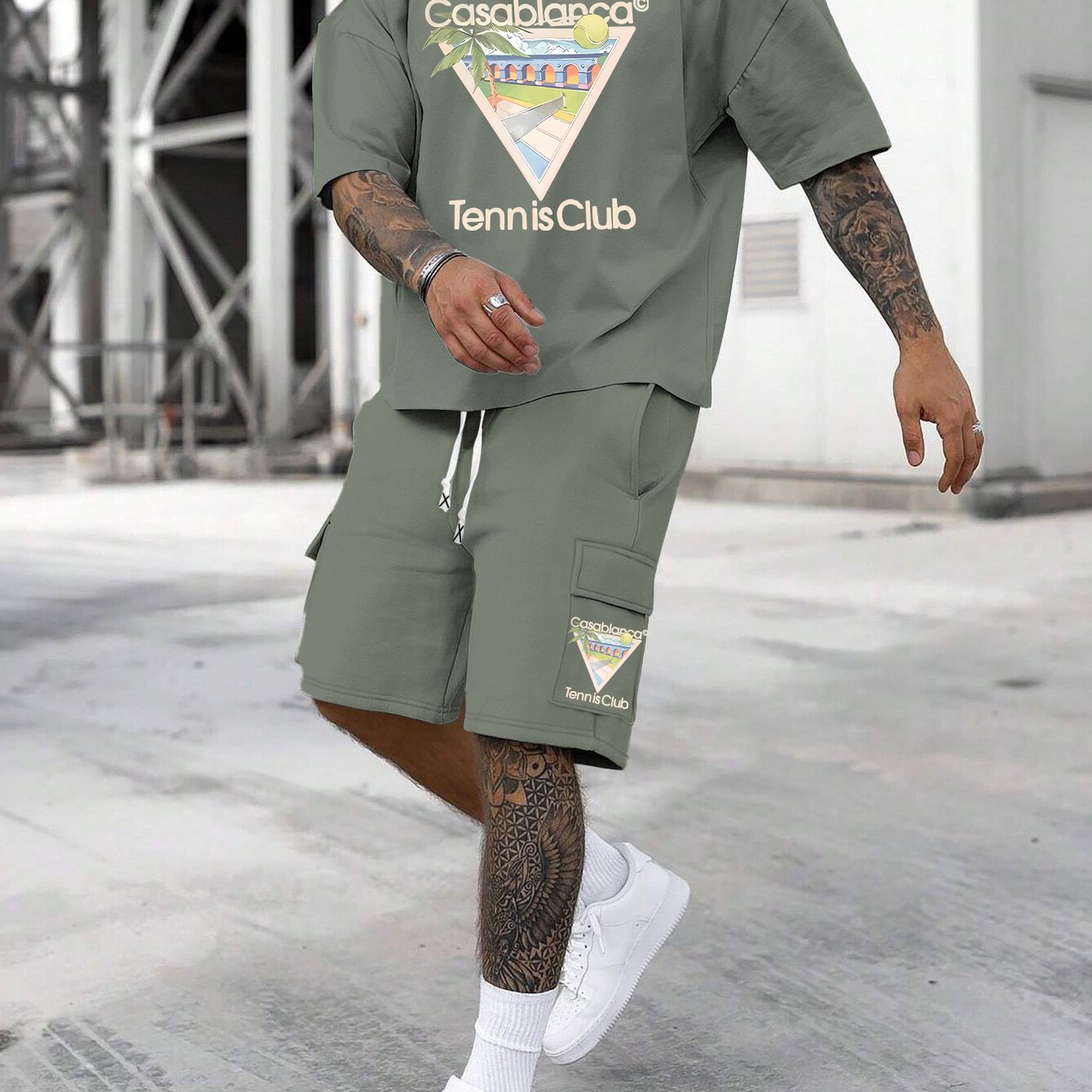 New Loose Fit Breathable Men's Crew Neck Short Sleeve T-Shirt and Workwear Style Multi-Pocket Shorts Set, Summer Casual Sportswear Two-Piece Outfit, Stylish Versatile Top and Pants for Both Men and Women