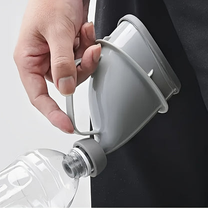 Portable travel toilet for both men and women - spacious leak-proof urine container, with easy-to-grip handle design, durable plastic camping toilet suitable for cars, campers and outdoor activities