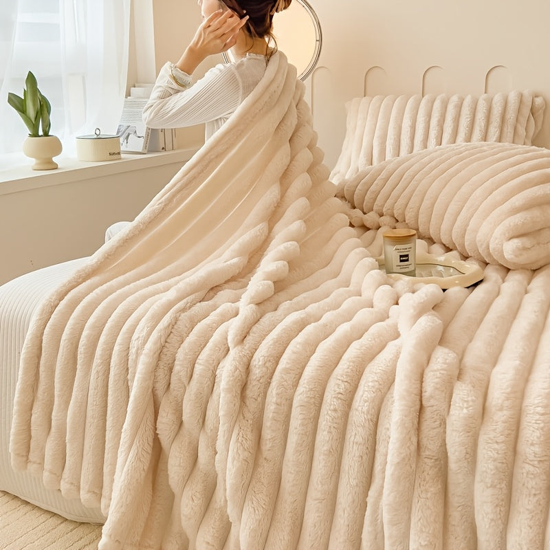 Warm and comfortable flannel drawstring blanket, imitation rabbit fur blanket, soft and warm sofa blanket, suitable for napping, office, outdoor camping, sofa nap blanket, versatile striped pattern gift blanket for all season
