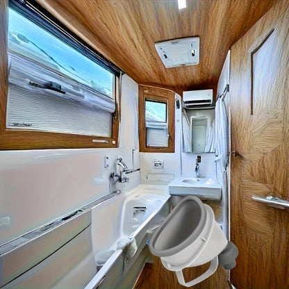 Portable travel toilet for both men and women - spacious leak-proof urine container, with easy-to-grip handle design, durable plastic camping toilet suitable for cars, campers and outdoor activities