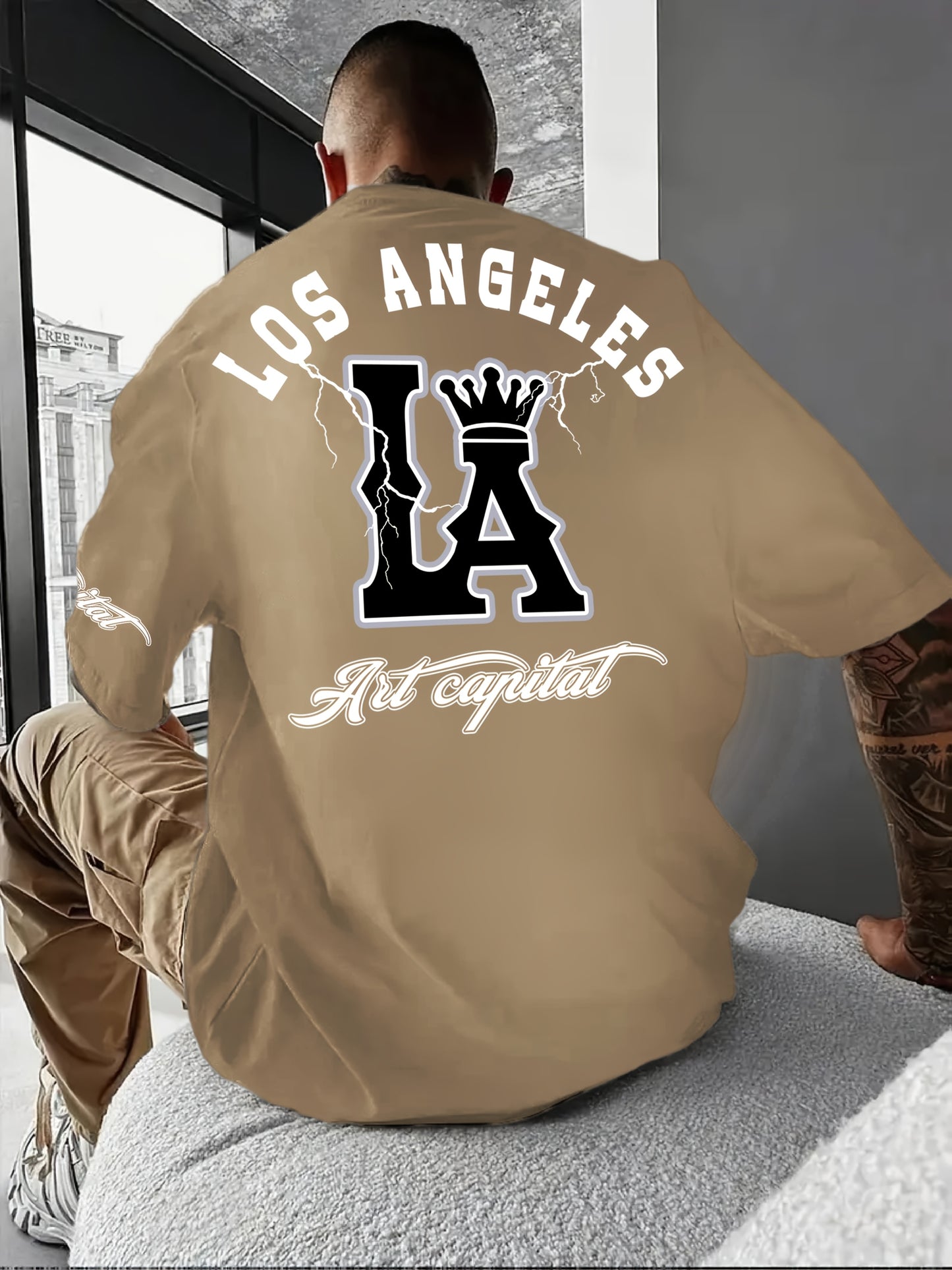 Men's Casual LA Graphic T-Shirt - Breathable Stretch Fabric, Oversized Fit with Crown & Script Lettering, Beige Summer Tee for Outdoor Activities & Casual Attire, Machine Washable, Leisure Clothing, Citythemed Apparel