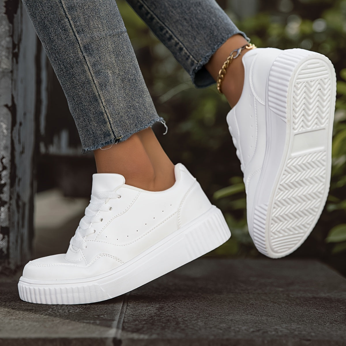 Women's White Low-Top Casual Sneakers - Lightweight Comfortable Lace-Up Shoes with Synthetic Cover Upper, EVA Cushioned Sole & Breathable Fabric Lining for All-Season Versatile Wear, Shoe Laces for Sneakers, Minimalist Design