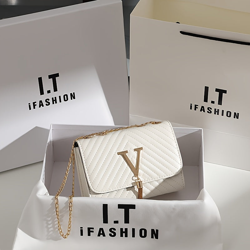 Women's Synthetic Leather Interlocking Link Crossbody Handbag & Wallet-like Detachable Strap - Golden-Tone Hardware, Closure, Golden-Tone Chain Strap, Golden-Tone Logo Accent - Elegant Synthetic Leather Purse with Closure, Wi