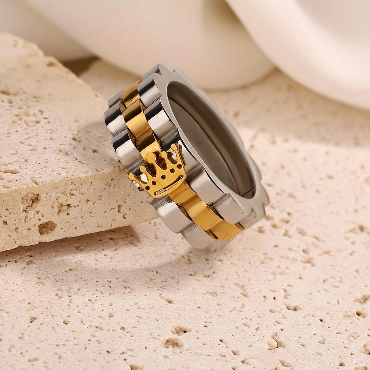 1pc Elegant Men'S Stainless Steel Ring with Crown Design, Durable 304 Stainless, Fashionable Simple Style, Unique Charm for Daily Wear and Special Occasions