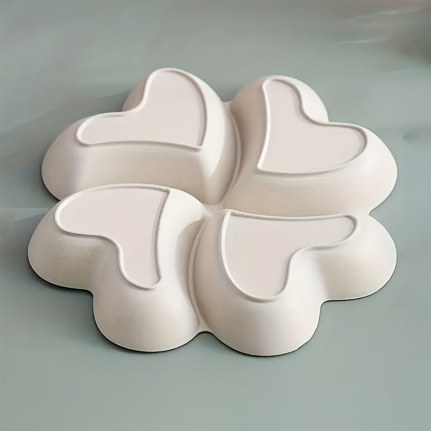 1 Heart-Shaped Food-Grade Plastic Divided Tray - Multi-Use Snack, Dessert, Fruit Serving Plate for Living Room and Coffee Table - Ideal for Parties, Weddings, and Coffee Shops, Coffee Table Decor | Modern Serving Tray | Durab