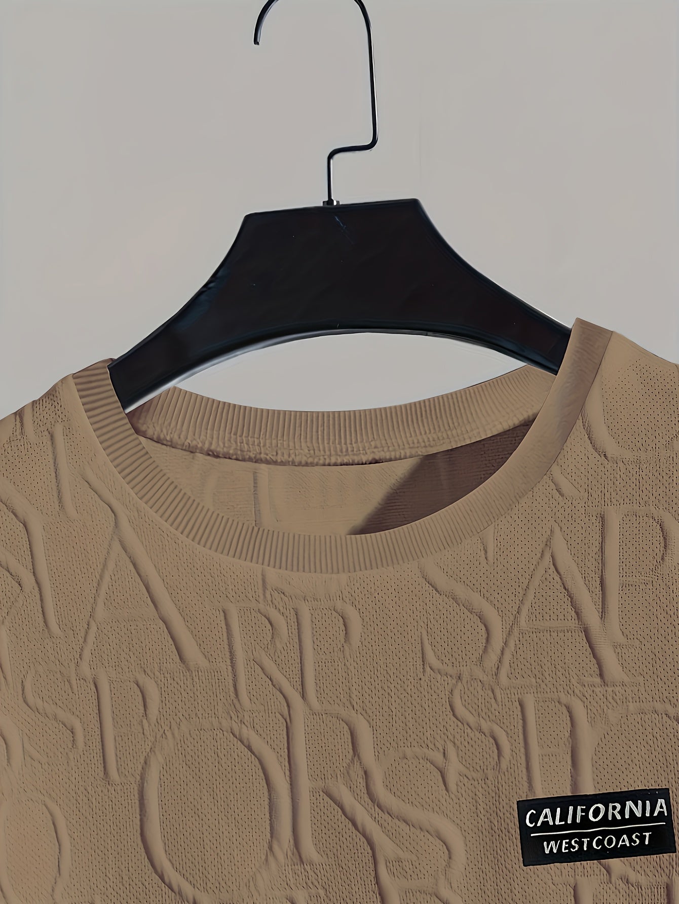 Men's Summer Casual Short Sleeve T-Shirt - Relaxed Fit Round Neck with Vertical Letter Print & Elastic Cuffs, Breathable Fabric for Daily Wear, Commuting & Outdoor Activities, Shirts for Summer