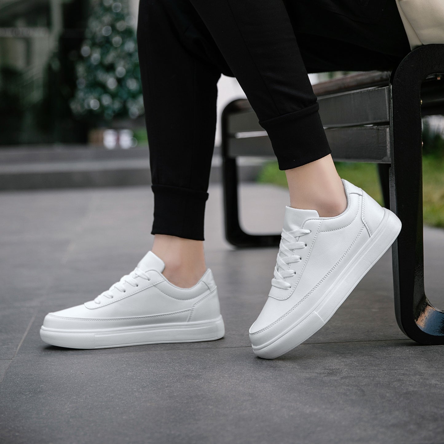 Lightweight Solid Skate Shoes - Men's Low Top Comfy Non Slip Casual Shoes - All Seasons Outdoor Walking Jogging Business Trip