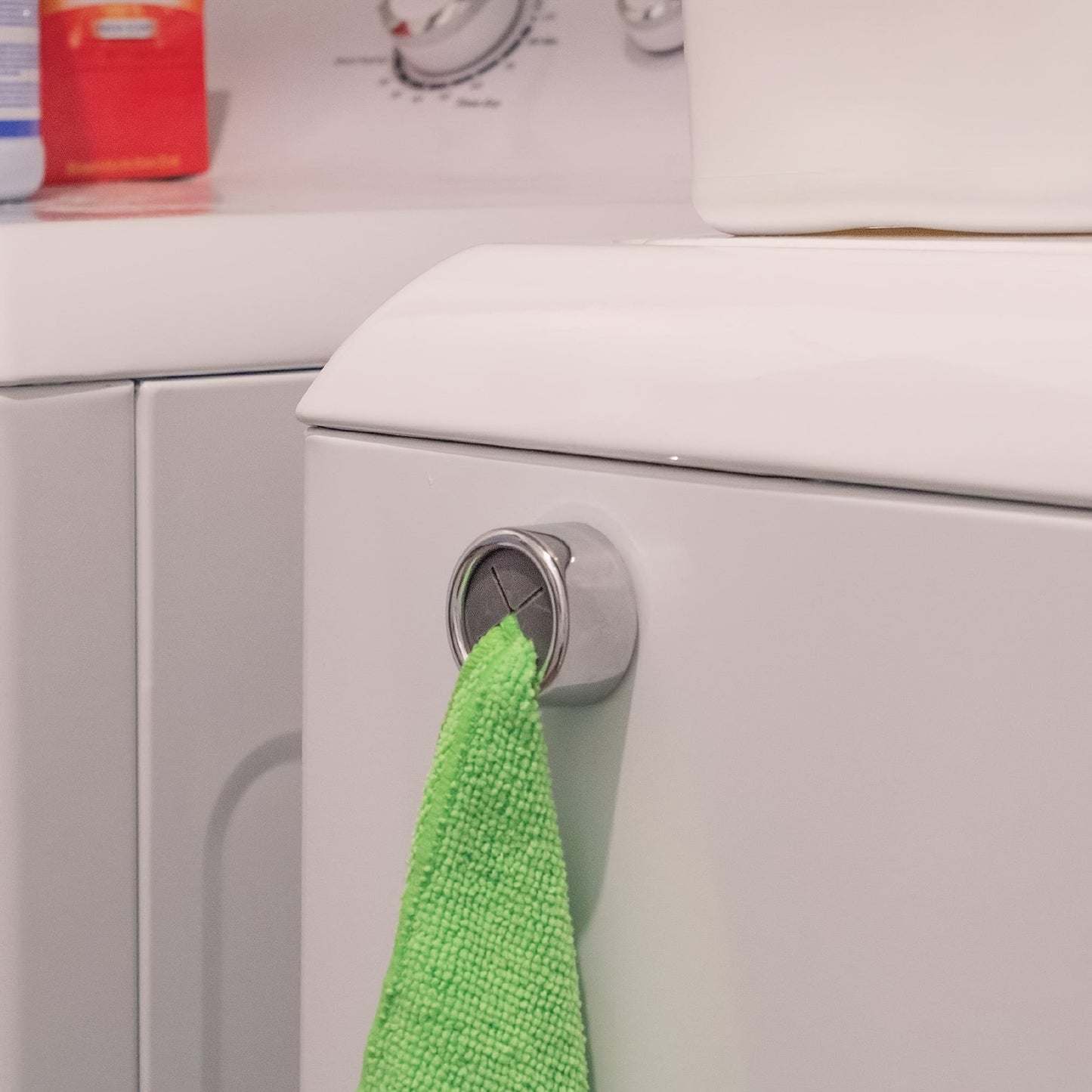 2pcs Round Self-Adhesive Towel Holders - Wall & Cabinet Door Mount, No-Drill Kitchen & Bathroom Towel Racks, for Spring