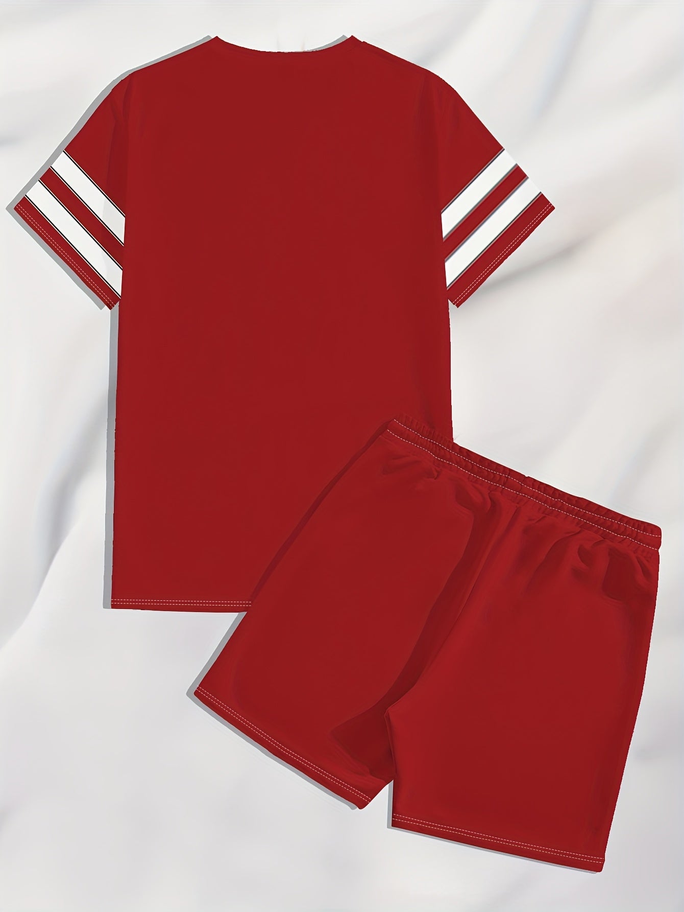 Summer Men's T-Shirt Set with Unique Digital Line Letter Print and Baseball Element Shorts Two-Piece Outfit