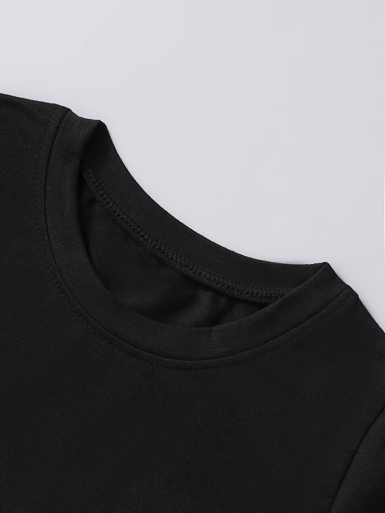 1pc Boys' Casual Summer T-Shirt with "ICON" Letter Print - Black, Short Sleeve, Round Neck, Stretchy Fabric, Perfect for Casual Attire, Everyday Tshirt | Bold Lettering Tee | Comfortable Fit