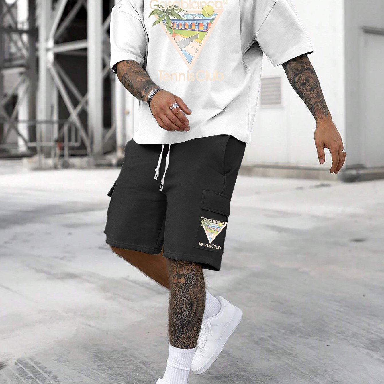 New Loose Fit Breathable Men's Crew Neck Short Sleeve T-Shirt and Workwear Style Multi-Pocket Shorts Set, Summer Casual Sportswear Two-Piece Outfit, Stylish Versatile Top and Pants for Both Men and Women