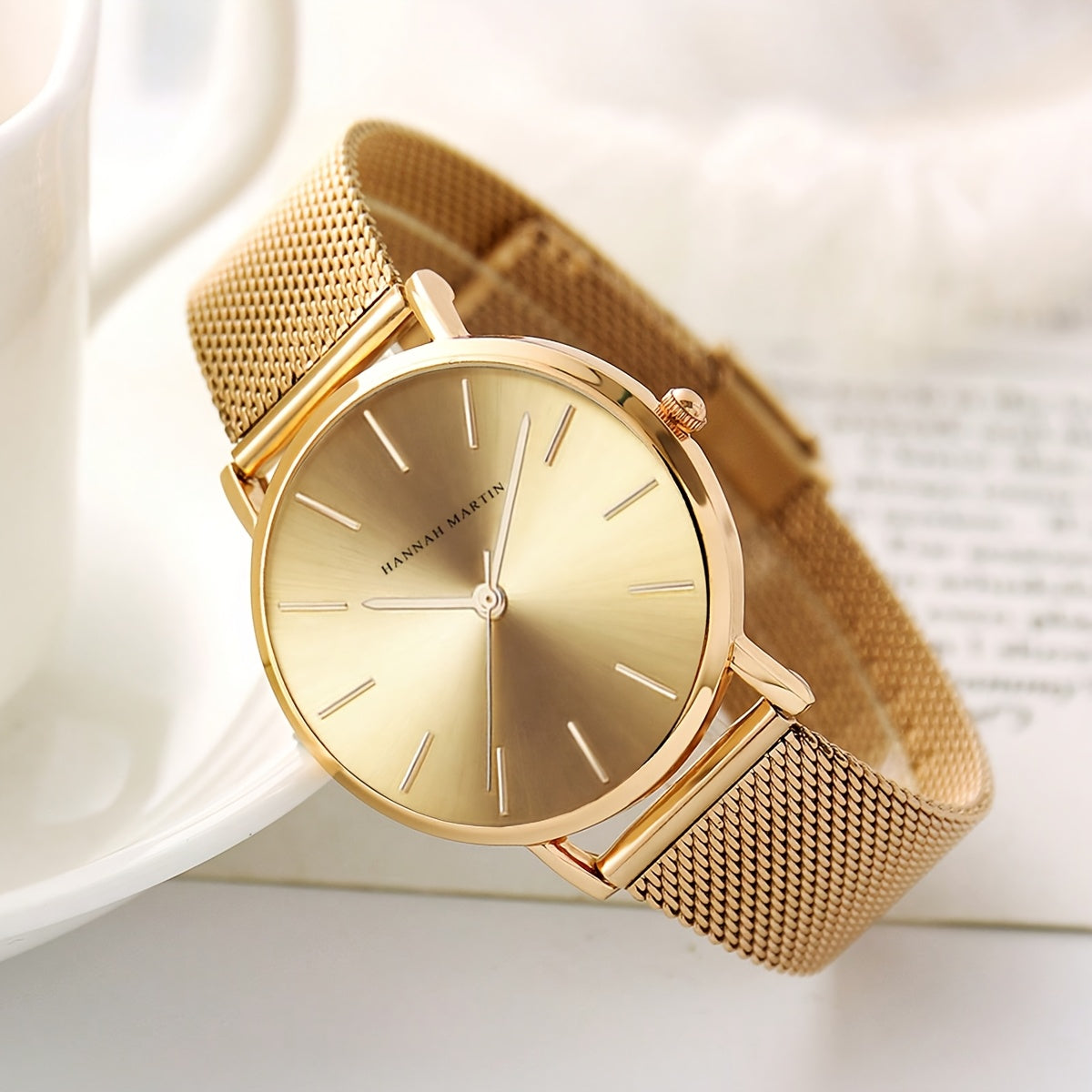 New Arrival 1pc Fashionable 's Rose Golden Watch, Golden & Silvery Stainless Steel Mesh Strap, Gorgeous Quartz Watch, Suitable for Daily Vacation Banquet Wear, Comes with Black Exquisite Box and Also Suitable as Gift - Girlfr